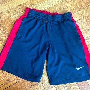 Nike boys dry fit athletic shorts, size small